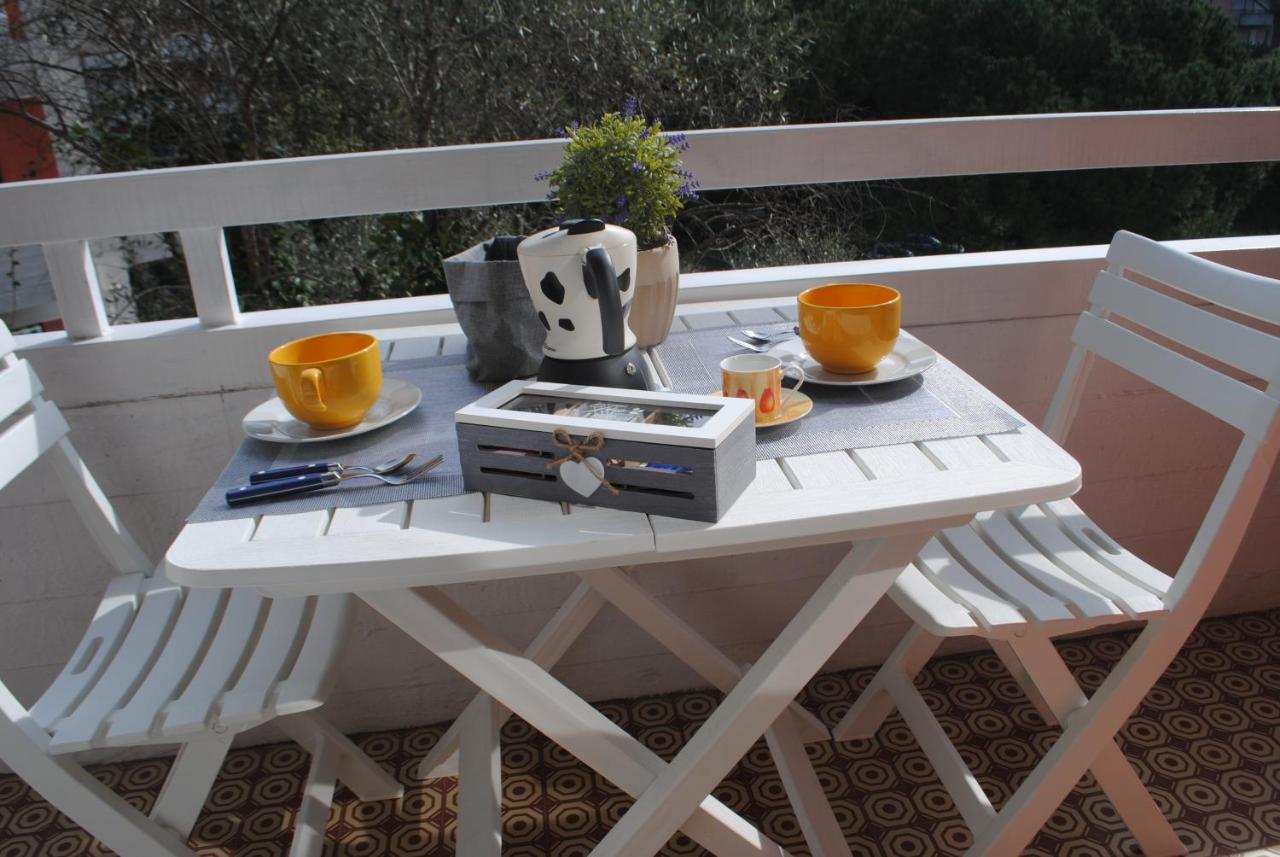 Raggio Di Sole - Pool, Tennis, Parking, Sea View & Relax Rapallo Exterior photo